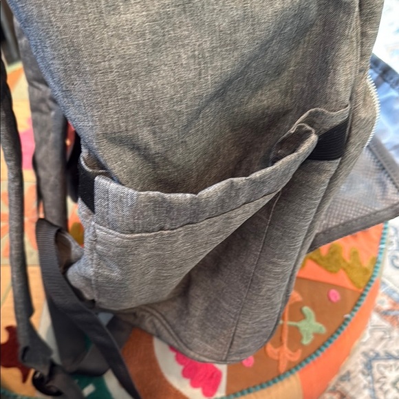 NWOT Keababies Gray Canvas Backpack with Leather Patch for babies / or all - Picture 7 of 7